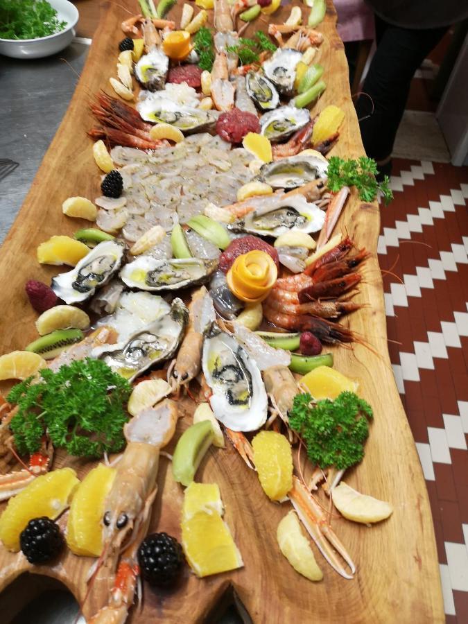 Hotel Ristorante Sagittario Feltre Kültér fotó